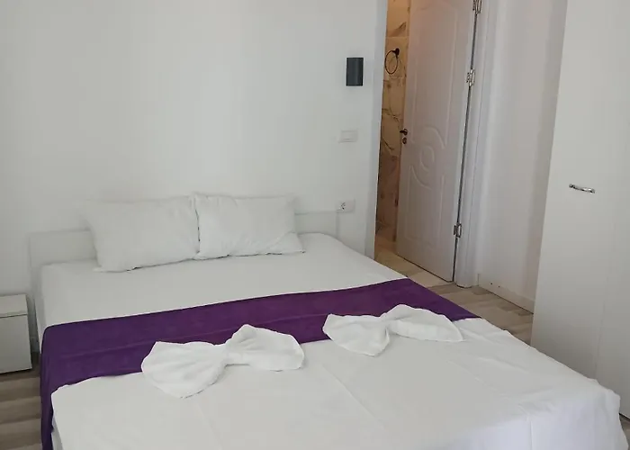 ゲストハウス Atlas コンスタンツァ